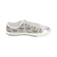 Anne of Cleves Low Top Women's Classic Canvas Shoes